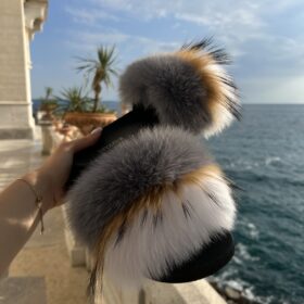 Futrzane Klapki – Ariel