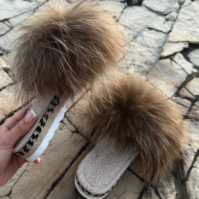 Plecione klapki z futerkiem – Ralla